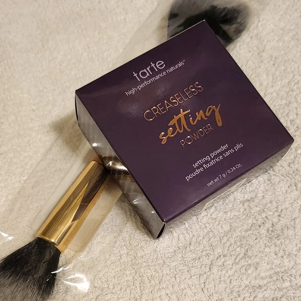 Tarte creaseless setting & brightening powder